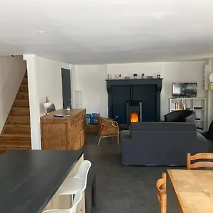  Hébergement de vacances La Bulle Du Quinze France